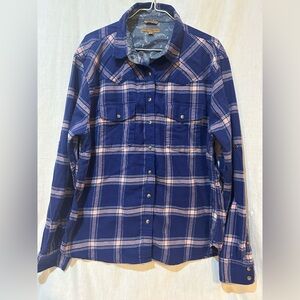 Woman’s Jach’s Girlfriend Flannel